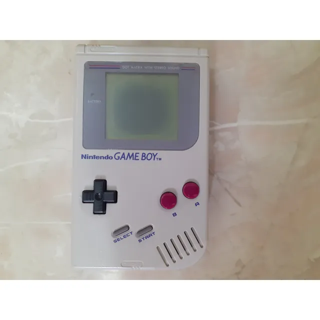 Nintendo Game Boy - Sólo Consola (dañada)