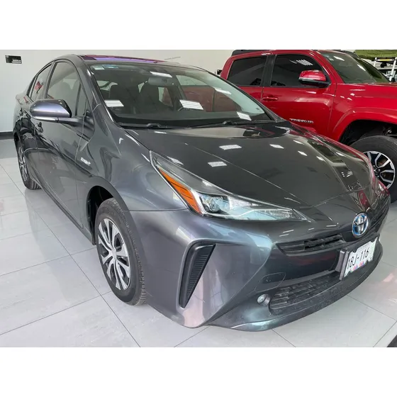 Toyota Prius 1.8 Premium Cvt