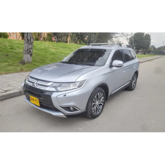 Mitsubishi Outlander 2.4 Kaiteki