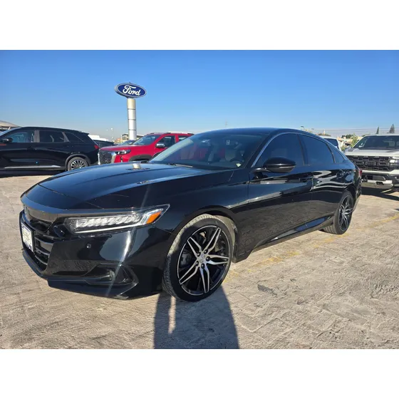 Honda Accord 2.0 Touring At