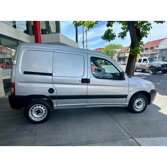 Peugeot Partner 1.6 Hdi Furgon Confort 92