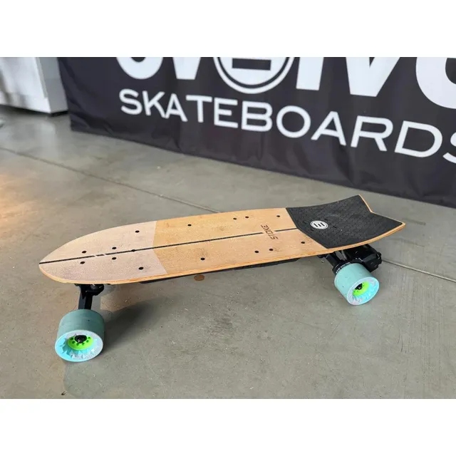 Evolve Stoke Series 2 Skate Completo