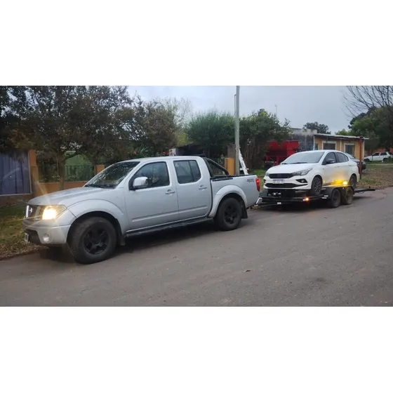 Nissan Frontier 2.5 Le Cab Doble 4x4