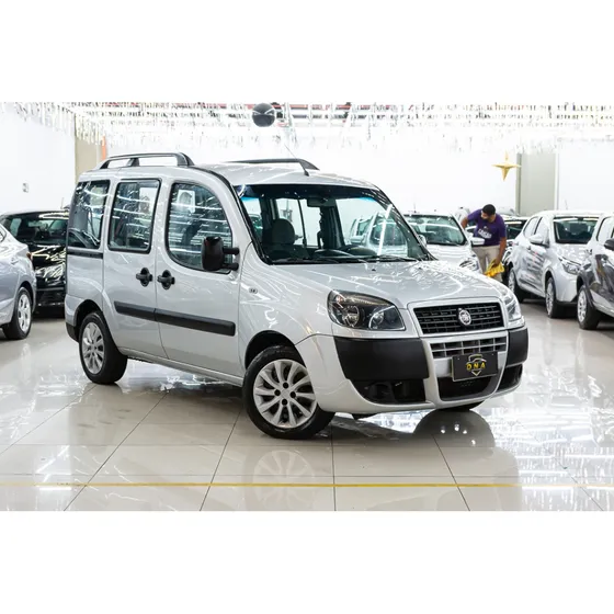 Fiat Doblo 1.8 Mpi Essence 7l 16v Flex 4p Manual