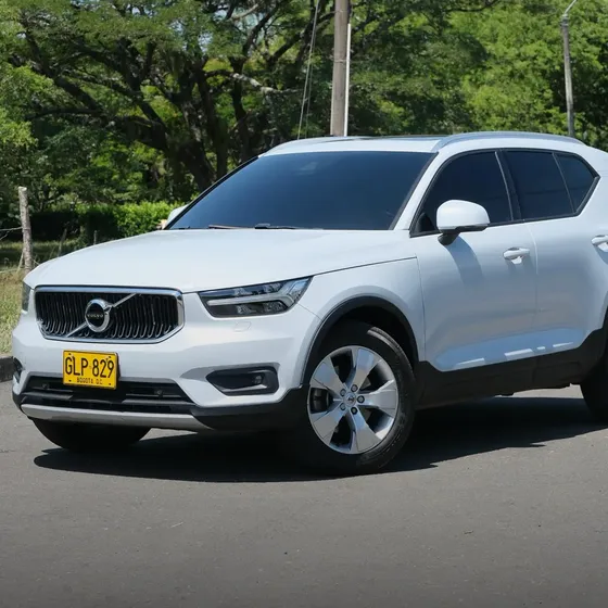 Volvo Xc40 2022 2.0 T5 Momentum