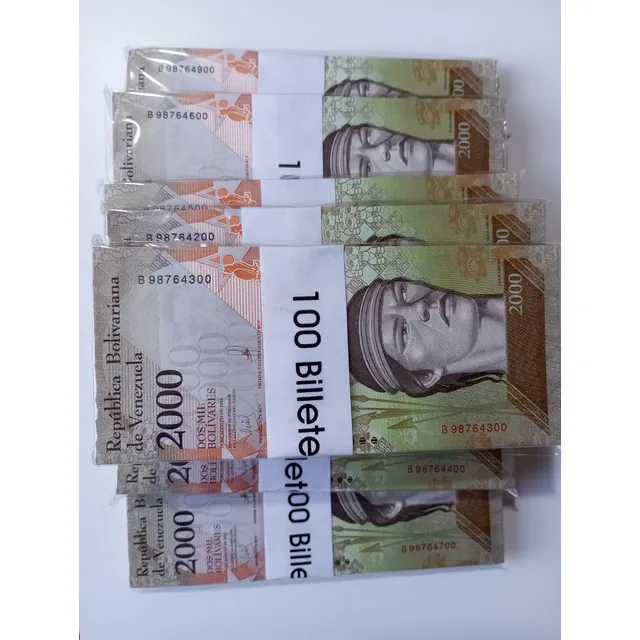 Paca De 100 Billetes Nuevos Y Consecutivos De 2.000 Bsf