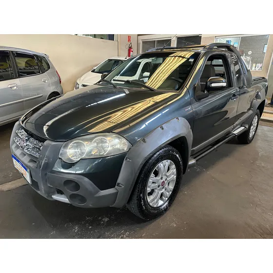 Fiat Strada 1.8 16v Adventure Locker Ce Flex 2p