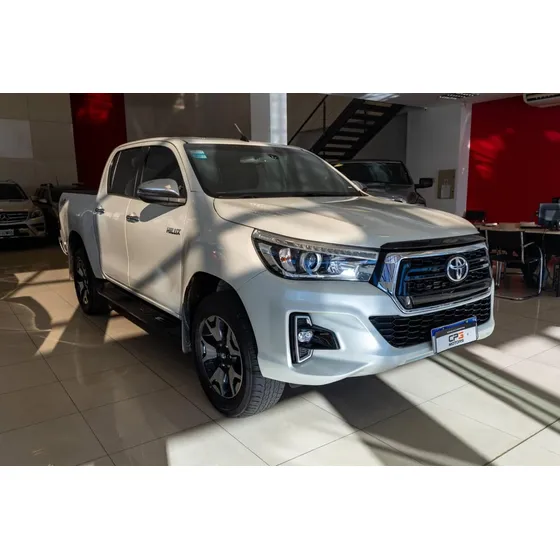Toyota Hilux 2.8 Tdi Cd Srx 177cv 4x4 At