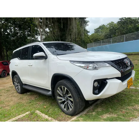 Toyota Fortuner Toyota Fortuner Sw4 Gasolina