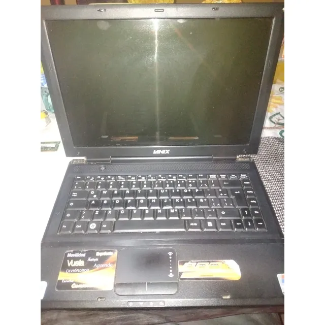 Laptop Lanix Neuron Lx4si