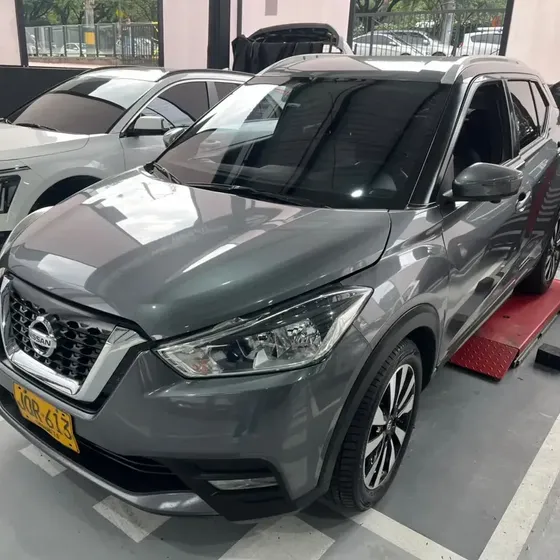 Nissan Kicks 2021 Exclusive Tp 1600cc 6ab R17 Tc