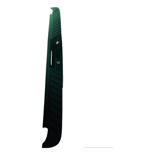 Plastico Superior D Parachoque Trasero Fx4 Doble Cabina 2008