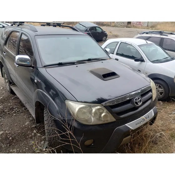Toyota Hilux Sw4 Mt4x4