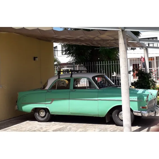 Opel Kapitan Año 1957