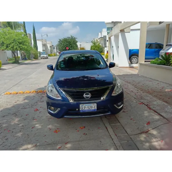 Nissan Versa 1.6 Advance At