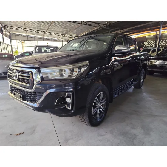 Toyota Hilux 2.8 Tdi Srv Cab. Dupla 4x4 Aut. 4p