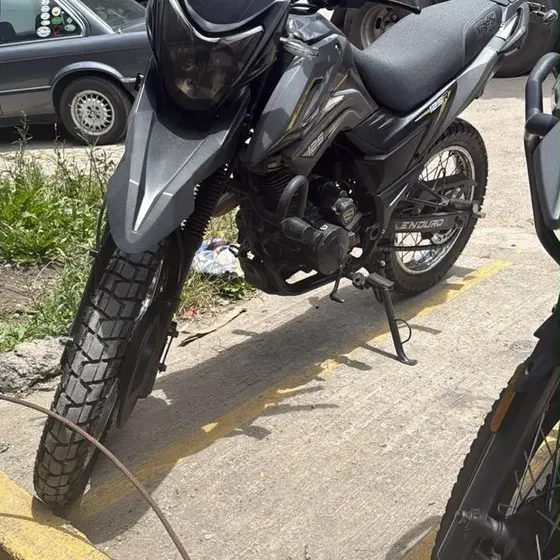 Akt Ttr 125 Modelo 2023 - Excelente Estado