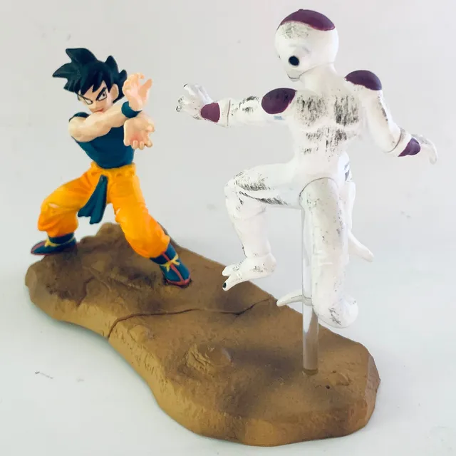 Figura Dragon Ball Z - Son Goku Vs Freeza (final Form) - Db
