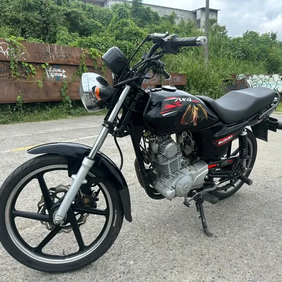Motocicleta Suzuki Ax4 Modelo 2016 Color Negro