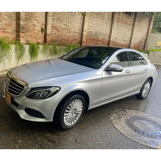 Mercedes-Benz Clase C 2015 2.0 Cgi Exclusive