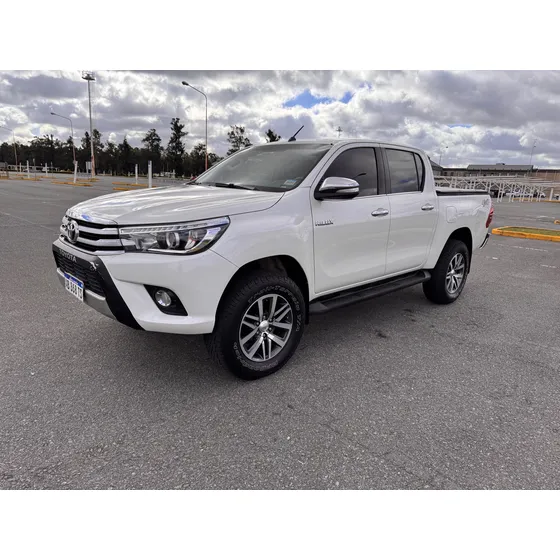 Toyota Hilux Pick-up 2.8 Cd Srx 177cv 4x4 At