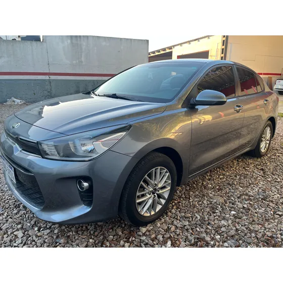 Kia Rio 1.4 Ex Sedan 100cv 6mt
