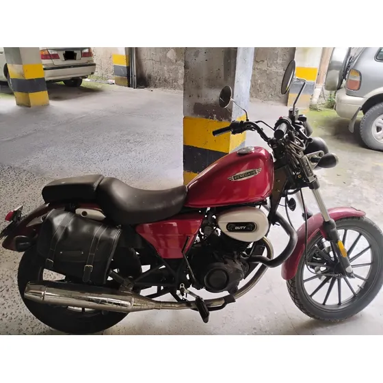 Motocicleta Um Renegade 150 Modelo 2014