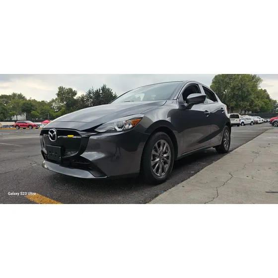 Mazda Mazda 2 Sport Automático