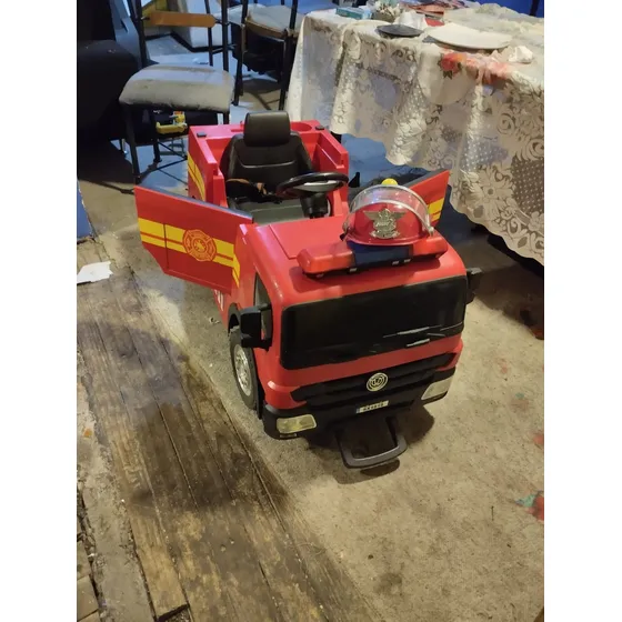 Camión De Bombero A Batería Para Niños