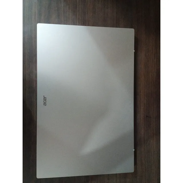 Acer Aspire 3 A315-24p R9ys 8gb 512gb Amd R3 Gris