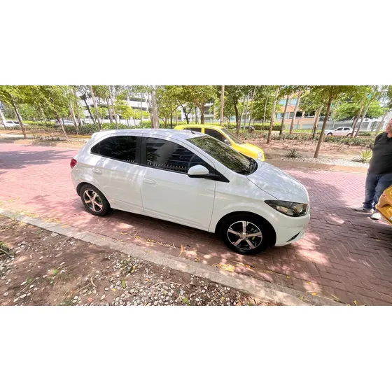 Chevrolet Onix 1.4 Ltz