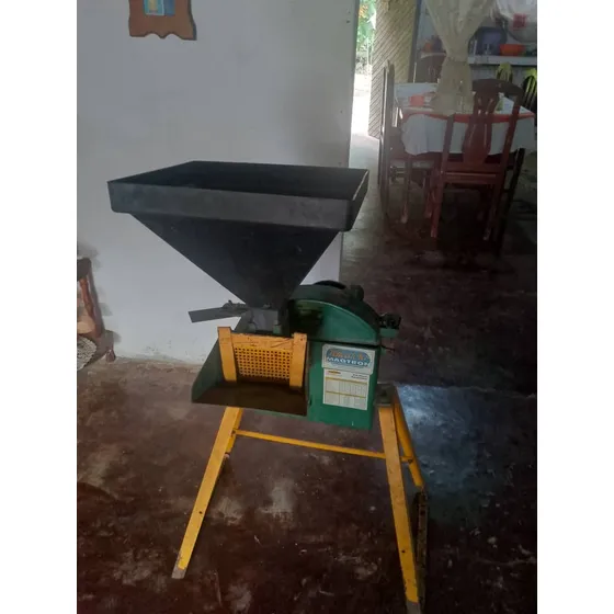 Picadora De Pasto Molino De Granos ( Usado )