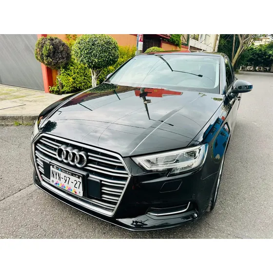 Audi A3 1.4 Sedán Select At Dsg