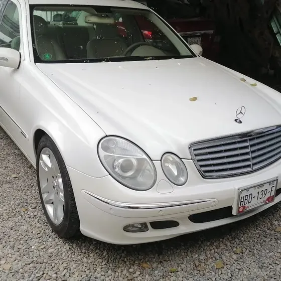Mercedes-Benz Clase E 2007 350 Confort
