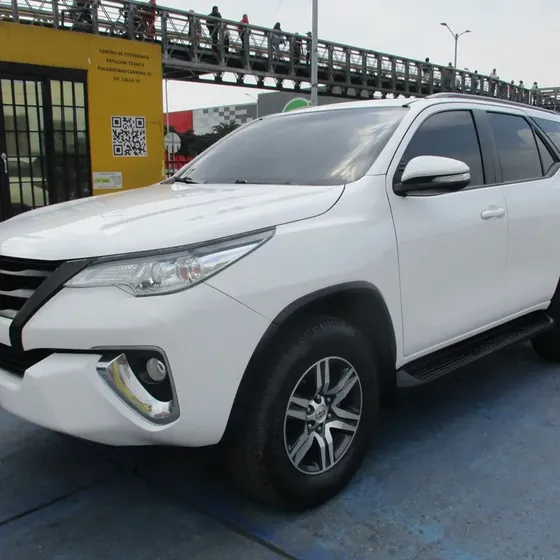 Toyota Fortuner 2018 4x2 2700cc At Aa
