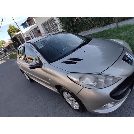 Peugeot 207 1.9 Sedan Xs
