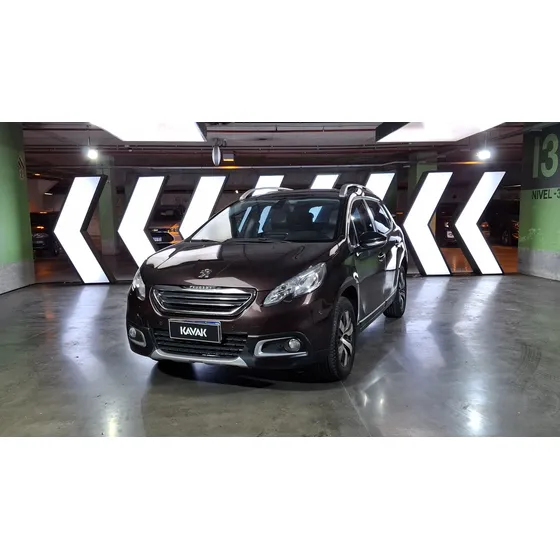 Peugeot 2008 1.6 Feline