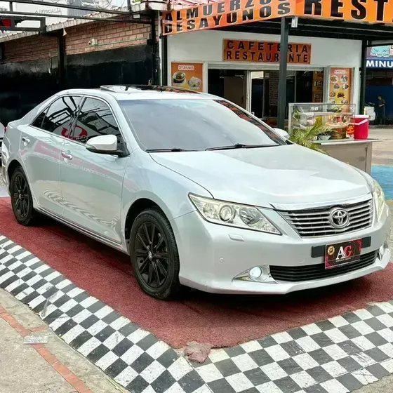 Toyota Camry G8 2013 V6 3.5l