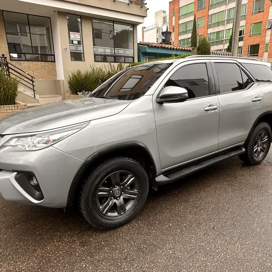 Toyota Fortuner 2019 2.4 Street At 7as