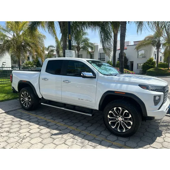 Gmc Canyon 2.7 Denali