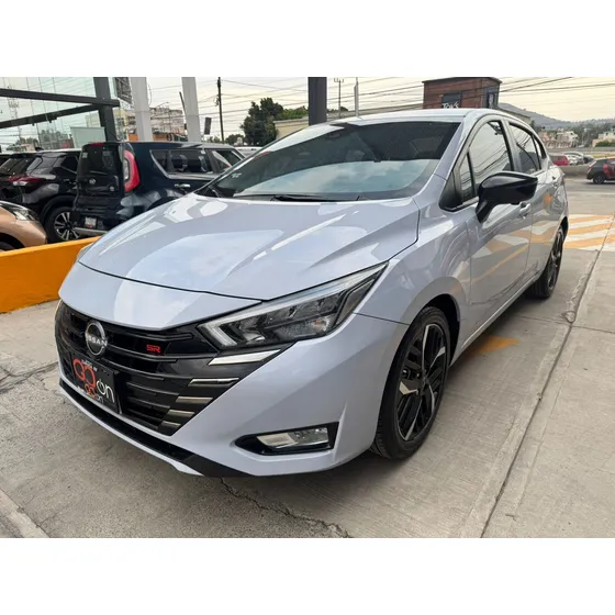 Nissan Versa 1.6 Sr At