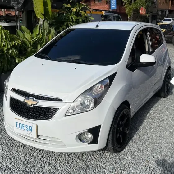 Chevrolet Spark Gt 2013 1.2 Ltz