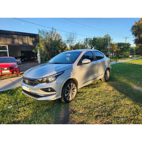 Fiat Cronos 1.8 16v Precision At6