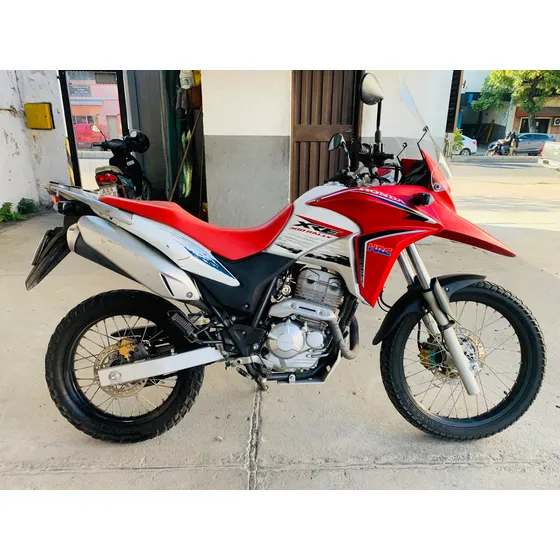 Honda Xre 300 Rally