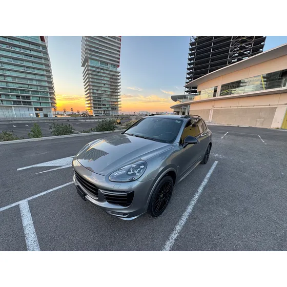 Porsche Cayenne 3.7 Gts At