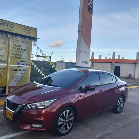 Nissan Versa 2020 Exclusive