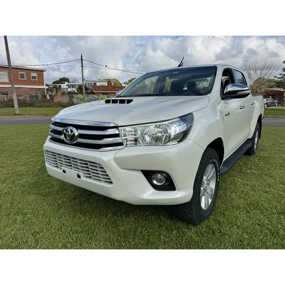 Toyota Hilux Srv 3.0cc At