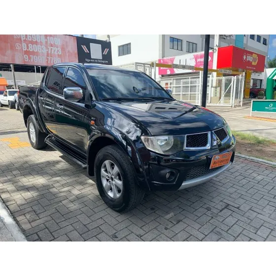 Mitsubishi L200 L200 3.2 Hpe 4x4 Cd 16v Turbo Intercooler Diesel 4p Autom...