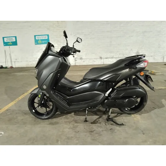 Nmax Conneted