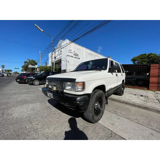 Isuzu Trooper 3.1 Di Banzai Wagon